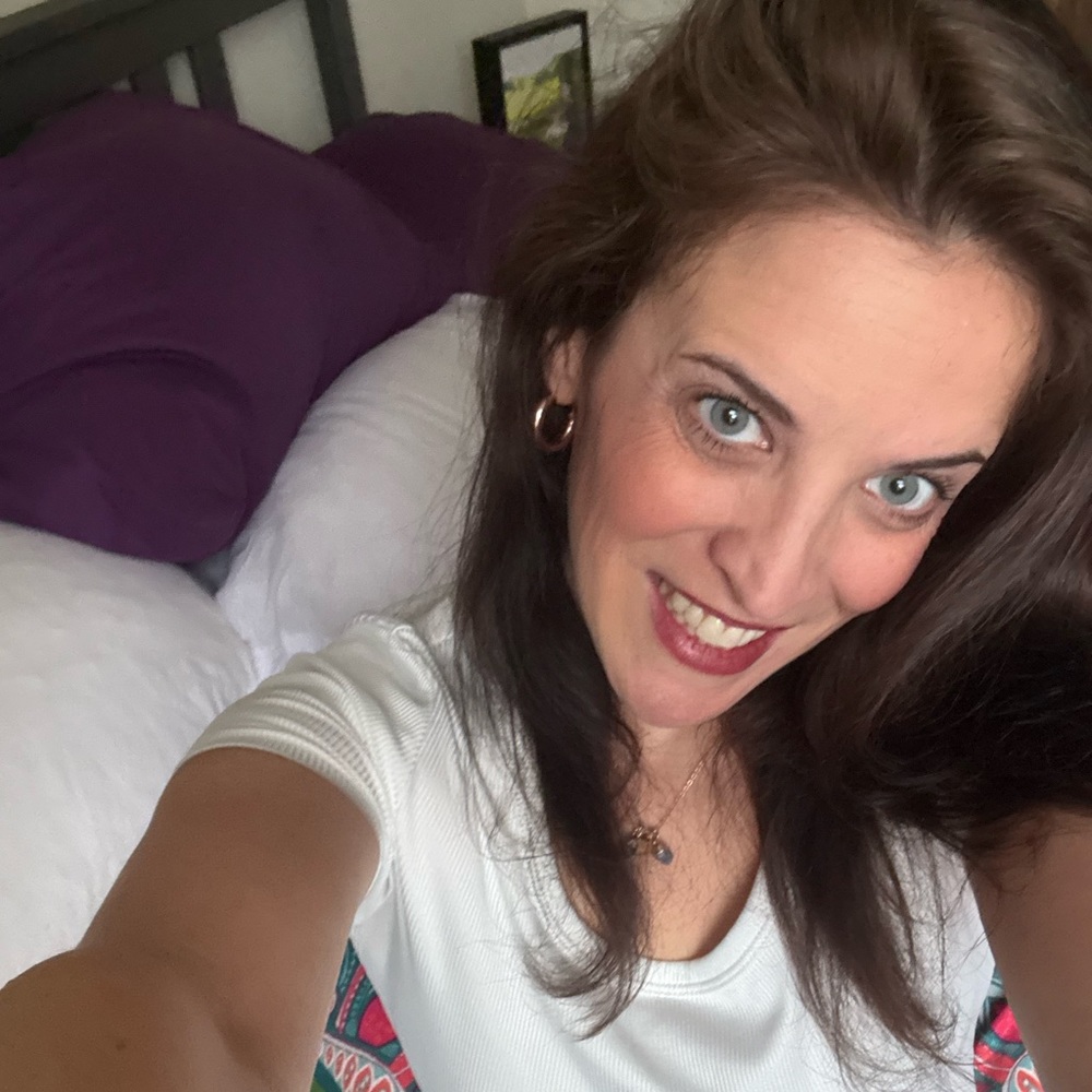 Meet your Posher, Leah